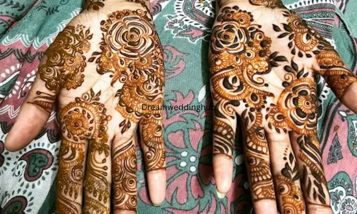 Kaviya Mehandi Arts